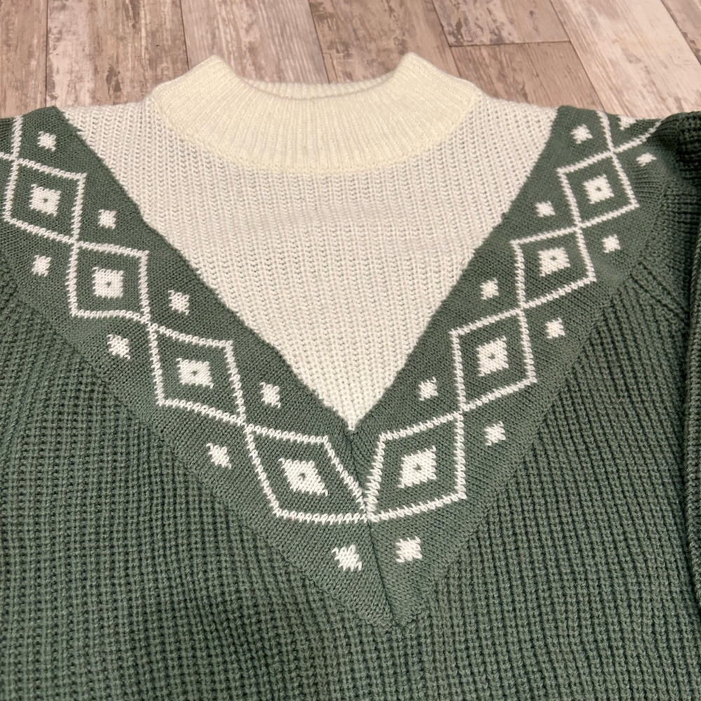 Cabin Creek Vintage Sweater - Picture 2 of 7